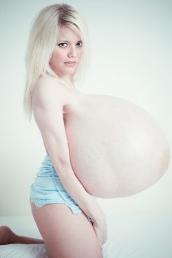 Traci ‘Beshine’ Topps face swap with massive additional BE.